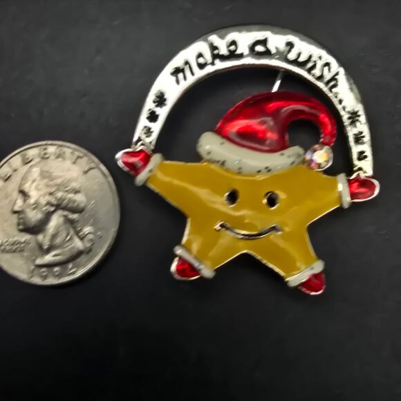 AAI Make a Wish Star Brooch Christmas Santa Hat Wish Upon a Star - Picture 2 of 6